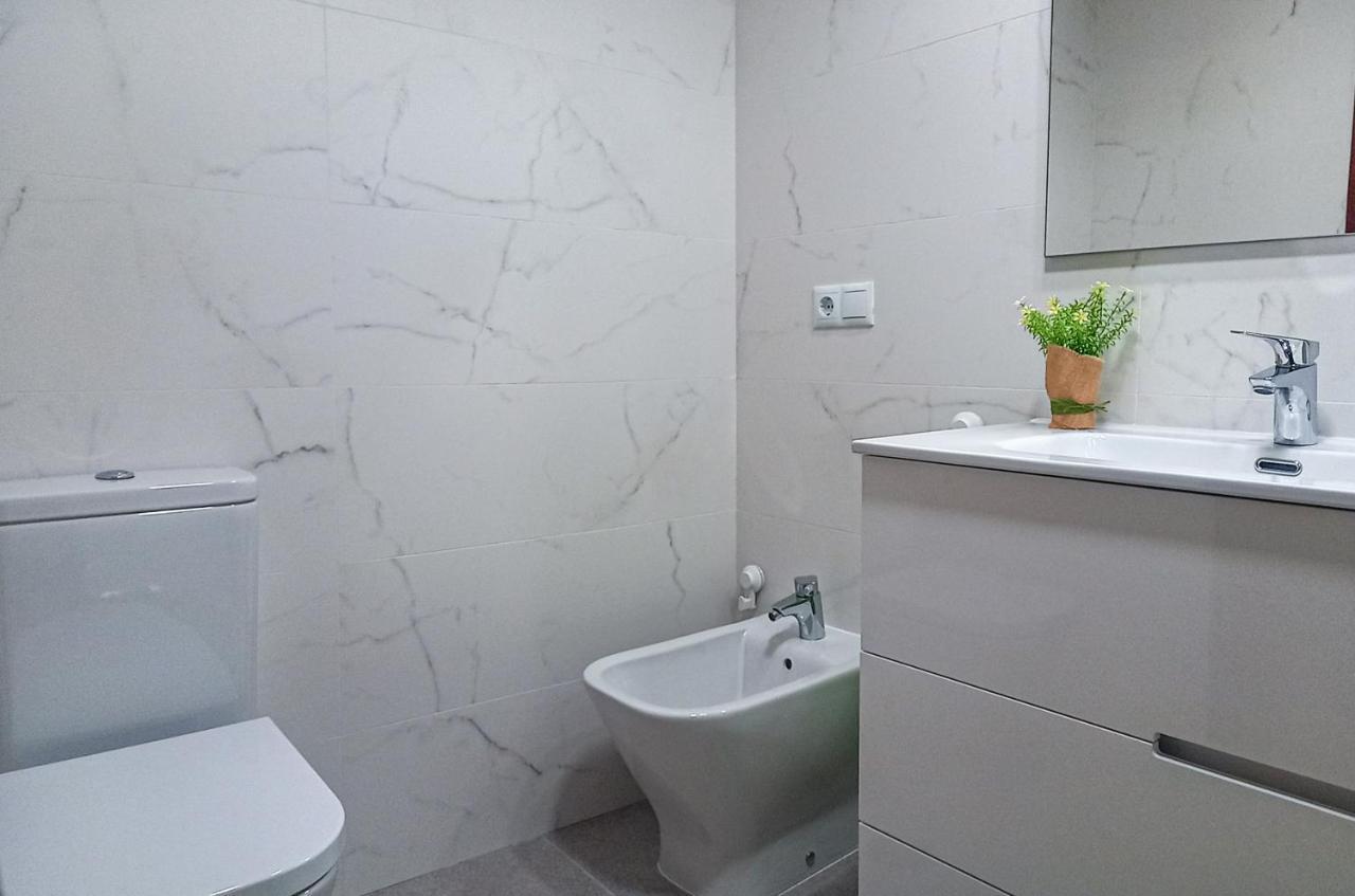 Apartamento Hibisco , Primera Linea De Playa Almuñécar Exterior foto